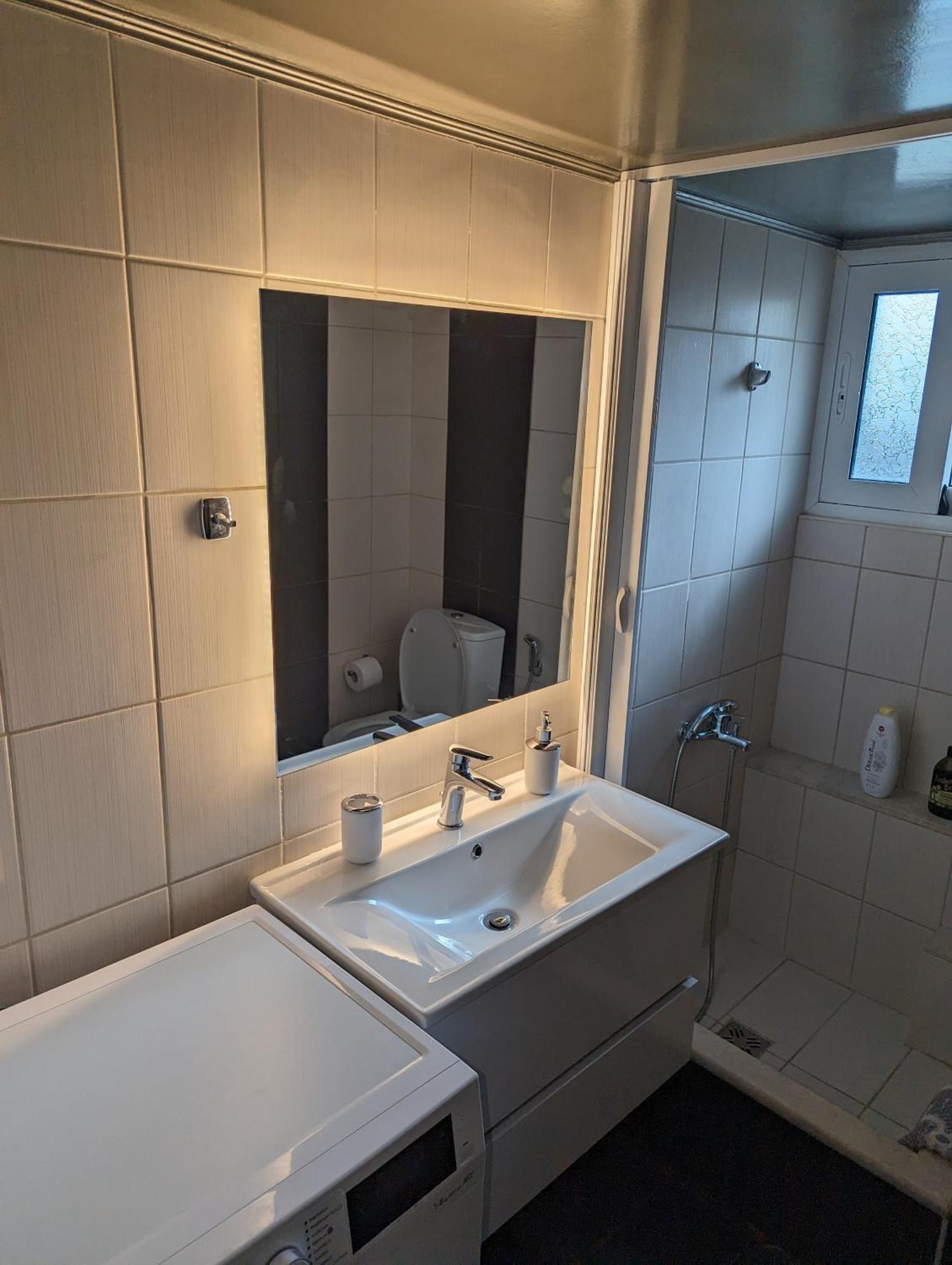 Modern Quiet Luxury Apartment Patra ภายนอก รูปภาพ